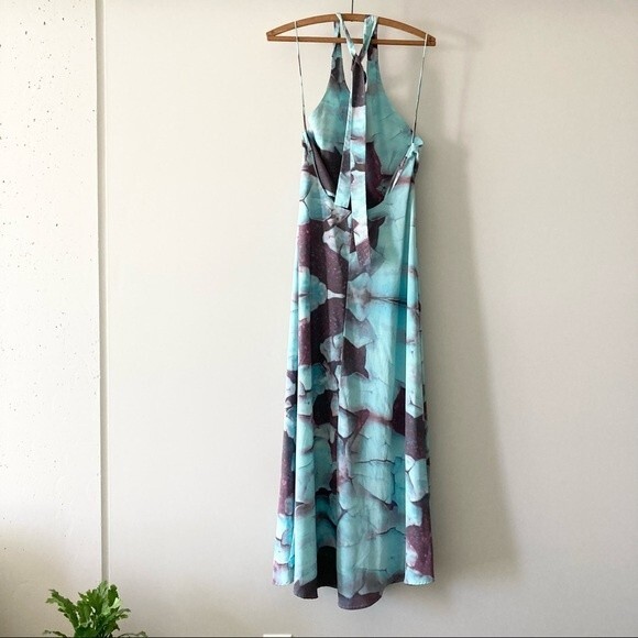 alexis printed halter maxi dress - Picture 10 of 11